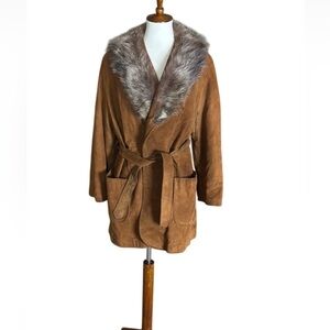 Vintage Leathercraft suede jacket with fur collar Size 14